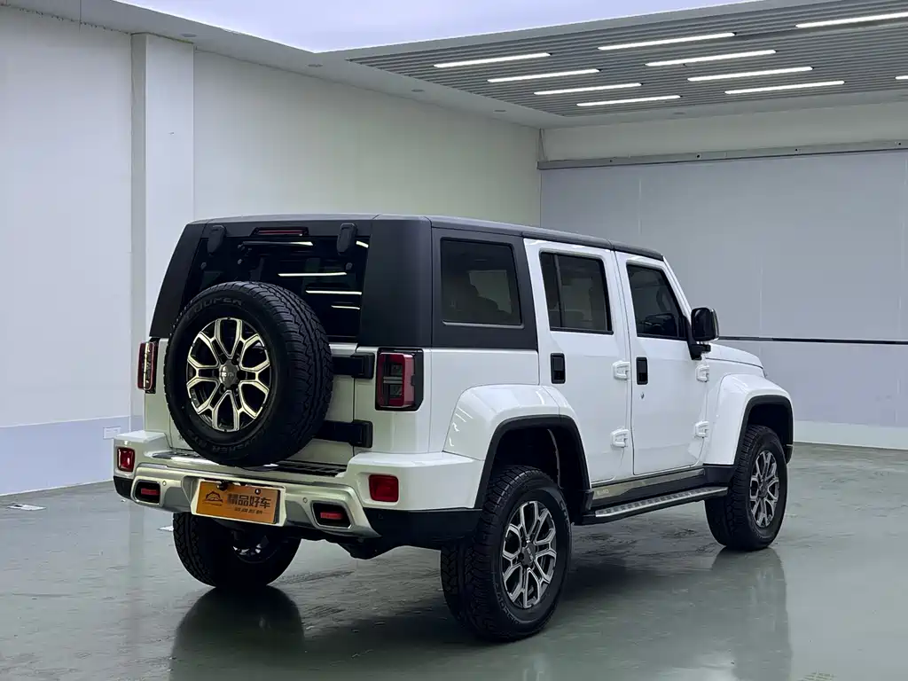 Beijing Off-Road Beijing Off-road BJ40 2024 2.0T Urban Hunter Glory Edition 2024 - thumbnail 4