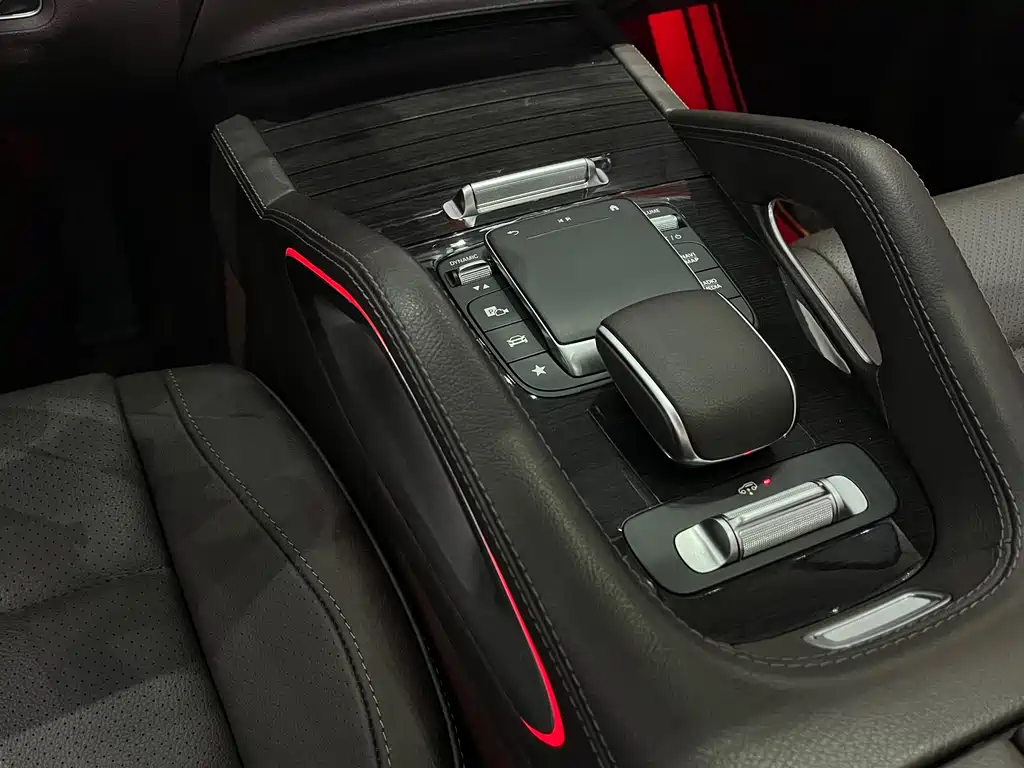 Mercedes-Benz Mercedes-Benz GLE 2020 Facelift GLE 350 4MATIC Fashion Edition 2020 - thumbnail 18