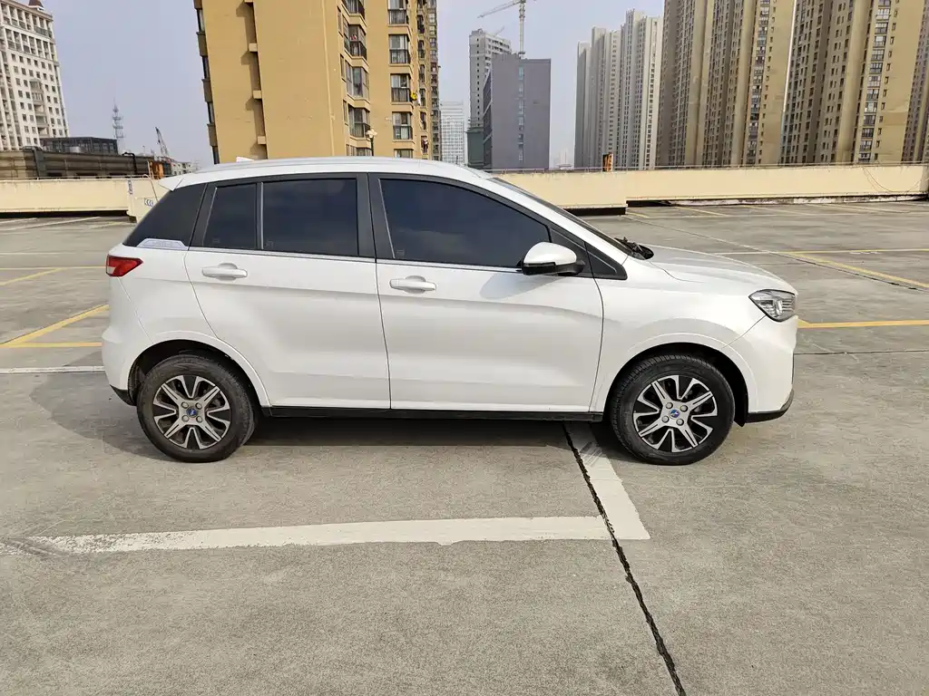 Hanteng Auto Haima E+ 2019 Yueku Edition 2019 - thumbnail 4
