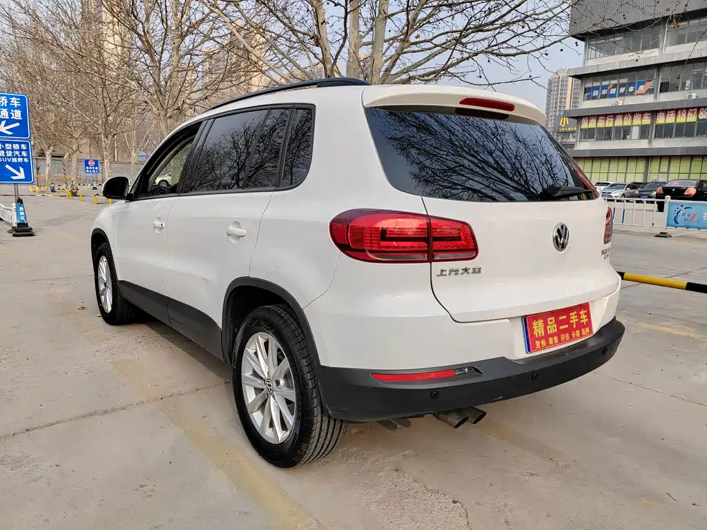 Volkswagen Tiguan 2016 280TSI Automatic 2WD Silk Road Style Edition 2018 - thumbnail 6