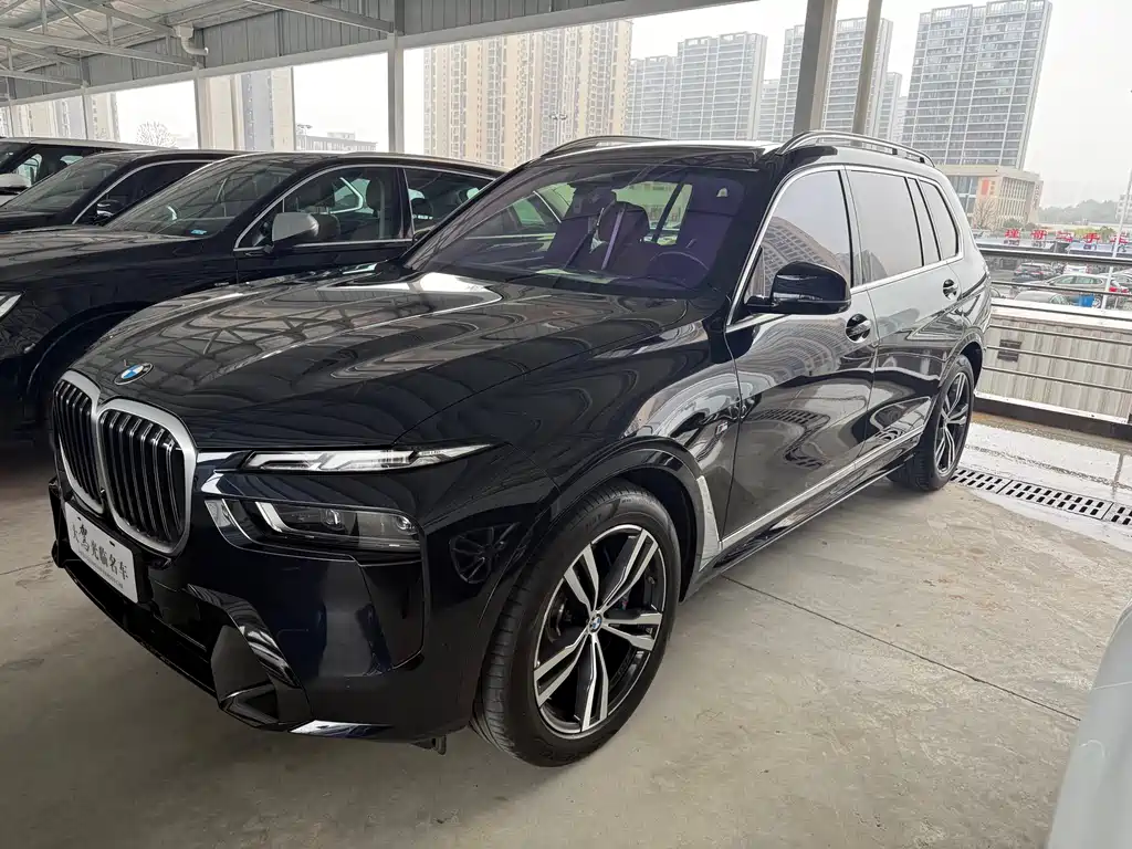 BMW BMW X7 2023 xDrive40i M Sport Package Premium Plus 2024