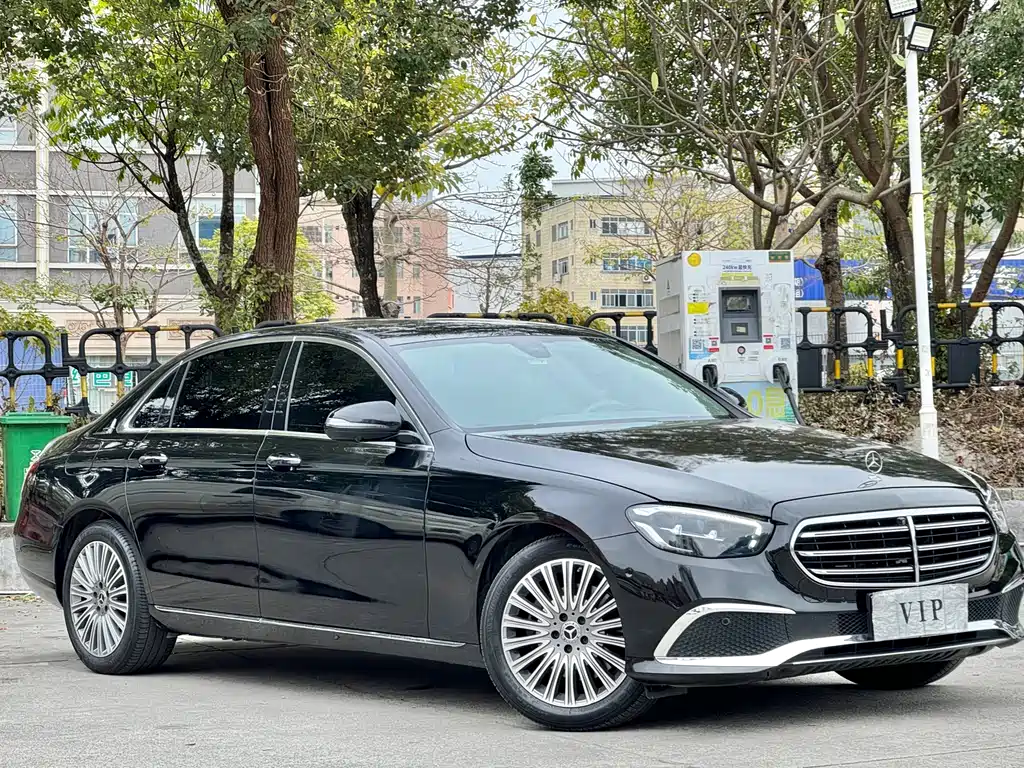 Mercedes-Benz Mercedes-Benz E-Class 2021 E 300 L Sport Fashion Edition 2020 - thumbnail 3