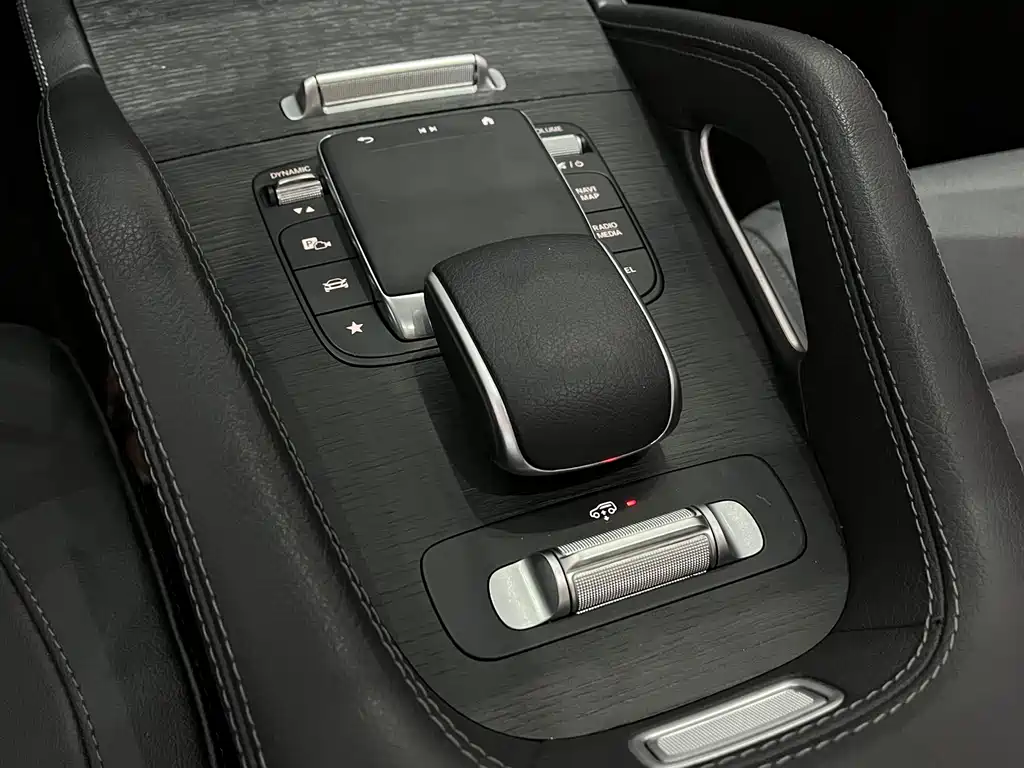 Mercedes-Benz Mercedes-Benz GLE 2024 GLE 450 4MATIC Luxury Model 2023 - thumbnail 18
