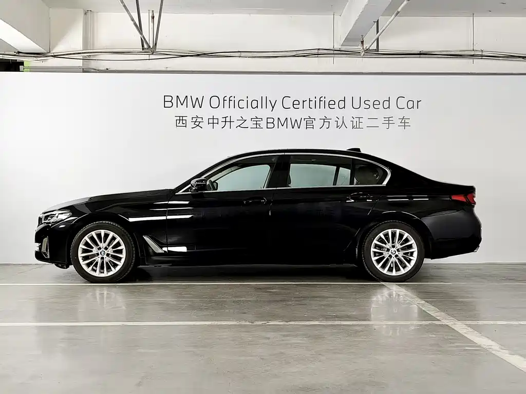 BMW BMW 5 Series 2022 525Li Luxury Package 2024 - thumbnail 4