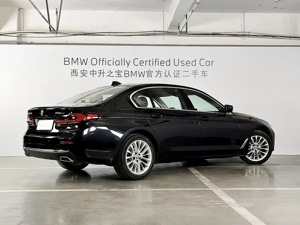 BMW BMW 5 Series 2022 525Li Luxury Package 2024 - thumbnail 5