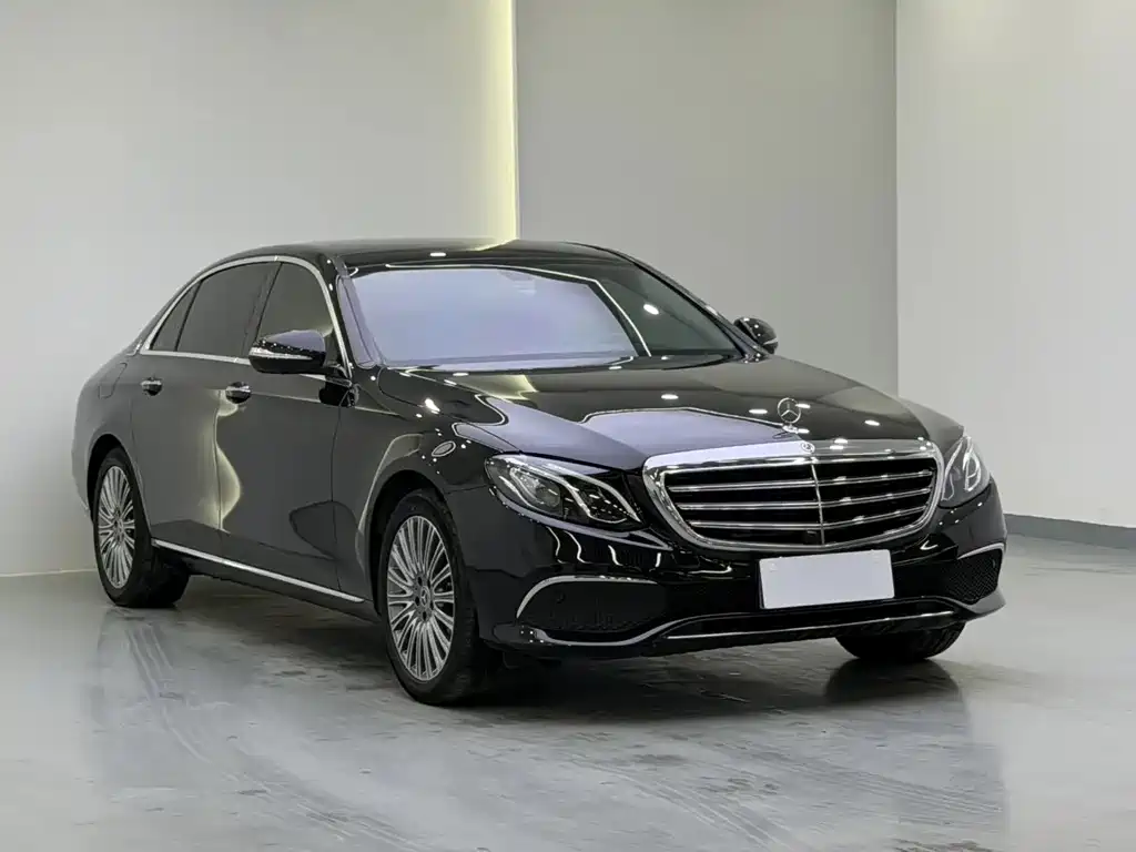 Mercedes-Benz Mercedes-Benz E-Class 2020 E 300 L Fashion Edition 2020 - thumbnail 3
