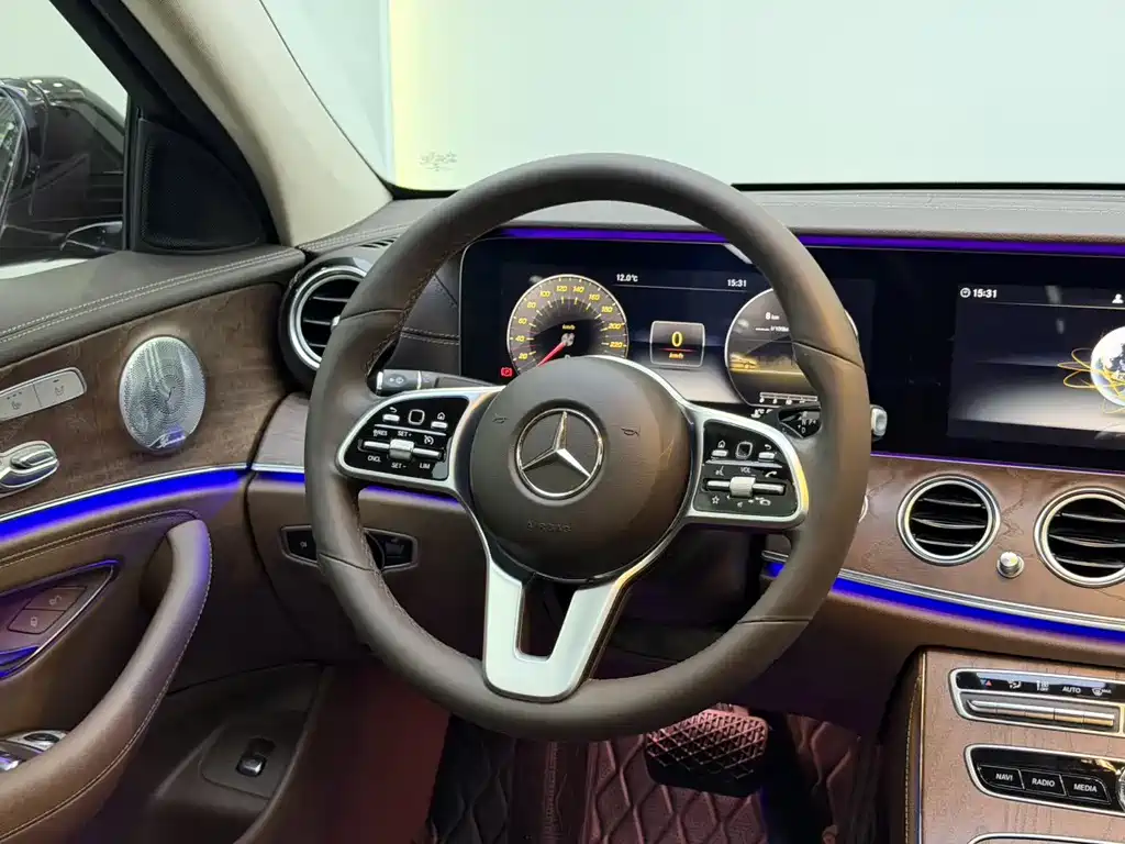 Mercedes-Benz Mercedes-Benz E-Class 2020 E 300 L Fashion Edition 2020 - thumbnail 9