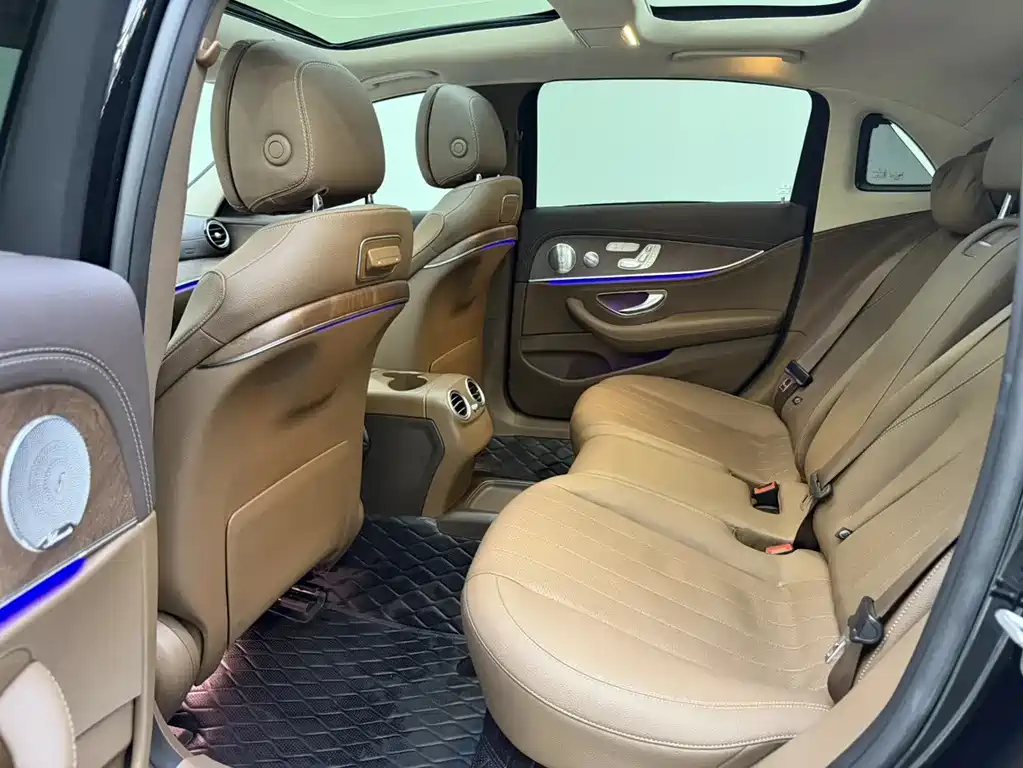 Mercedes-Benz Mercedes-Benz E-Class 2020 E 300 L Fashion Edition 2020 - thumbnail 13