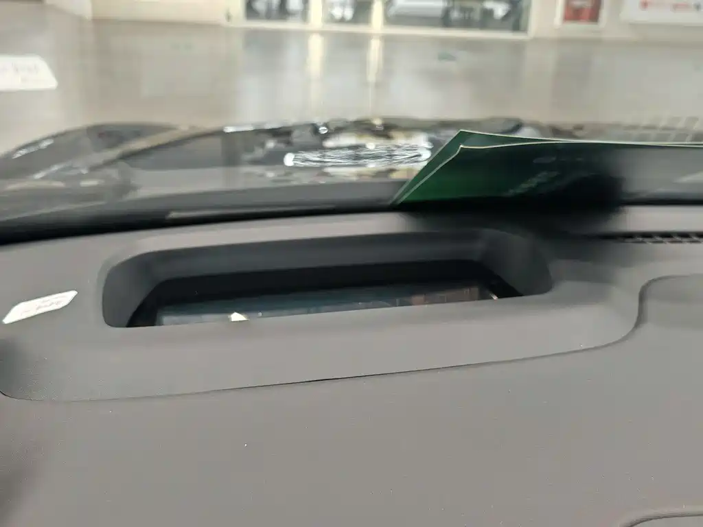 Lantu Automobile Lantu Zhui Guang 2024 PHEV AWD Ultra Long Range Flagship Edition 2023 - thumbnail 13