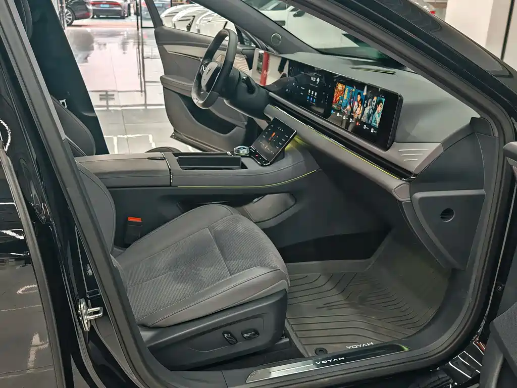 Lantu Automobile Lantu Zhui Guang 2024 PHEV AWD Ultra Long Range Flagship Edition 2023 - thumbnail 15