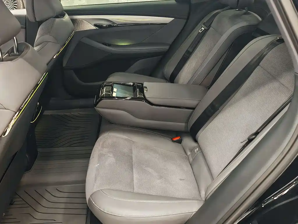 Lantu Automobile Lantu Zhui Guang 2024 PHEV AWD Ultra Long Range Flagship Edition 2023 - thumbnail 17