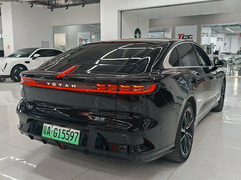Lantu Automobile Lantu Zhui Guang 2024 PHEV AWD Ultra Long Range Flagship Edition 2023 - thumbnail 23