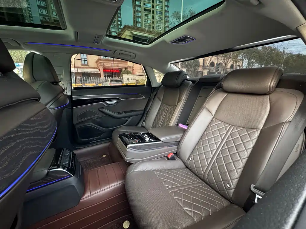 Audi Audi A8 2022 A8L 50 TFSI quattro Comfort Edition 2022 - thumbnail 15