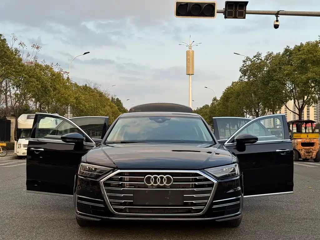 Audi Audi A8 2022 A8L 50 TFSI quattro Comfort Edition 2022 - thumbnail 18