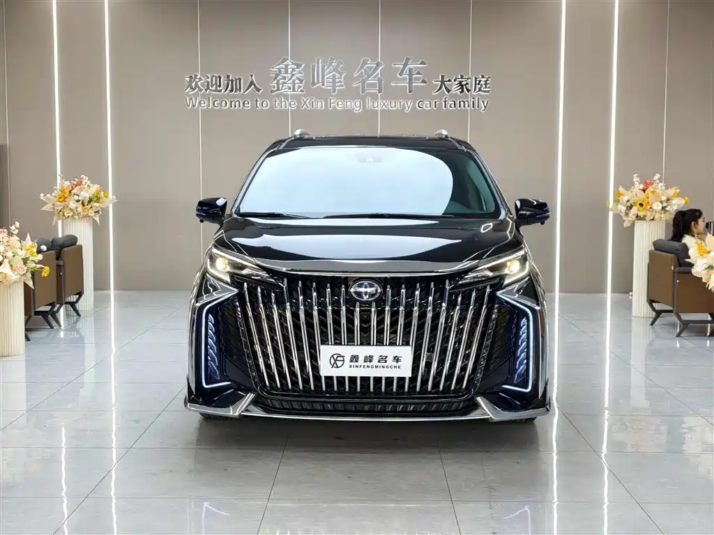 Toyota Toyota Sienna 2023 2.5L Hybrid Comfort Edition 2024 - thumbnail 2