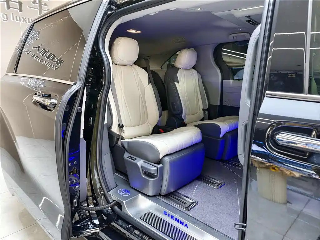 Toyota Toyota Sienna 2023 2.5L Hybrid Comfort Edition 2024 - thumbnail 13