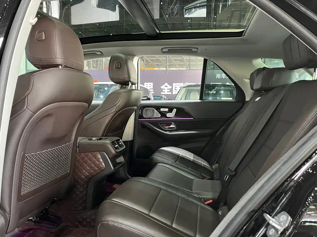 Mercedes-Benz Mercedes-Benz GLE 2020 Facelift GLE 350 4MATIC Fashion Edition 2020 - thumbnail 11