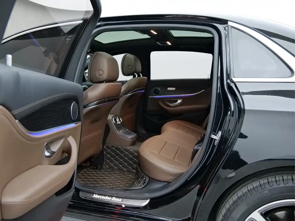Mercedes-Benz Mercedes-Benz E-Class 2021 E 260 L Sport 2021 - thumbnail 15