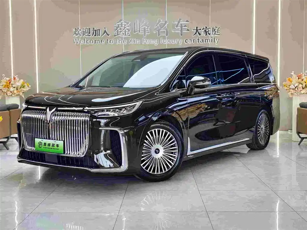 Lantu Automobile Lantu Dreamer 2025 PHEV AWD Flagship Kunpeng Edition 2026