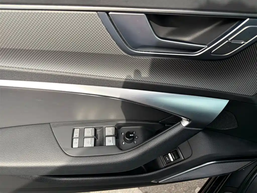 Audi Audi A6L 2023 45 TFSI Premium Dynamic Edition 2023 - thumbnail 12