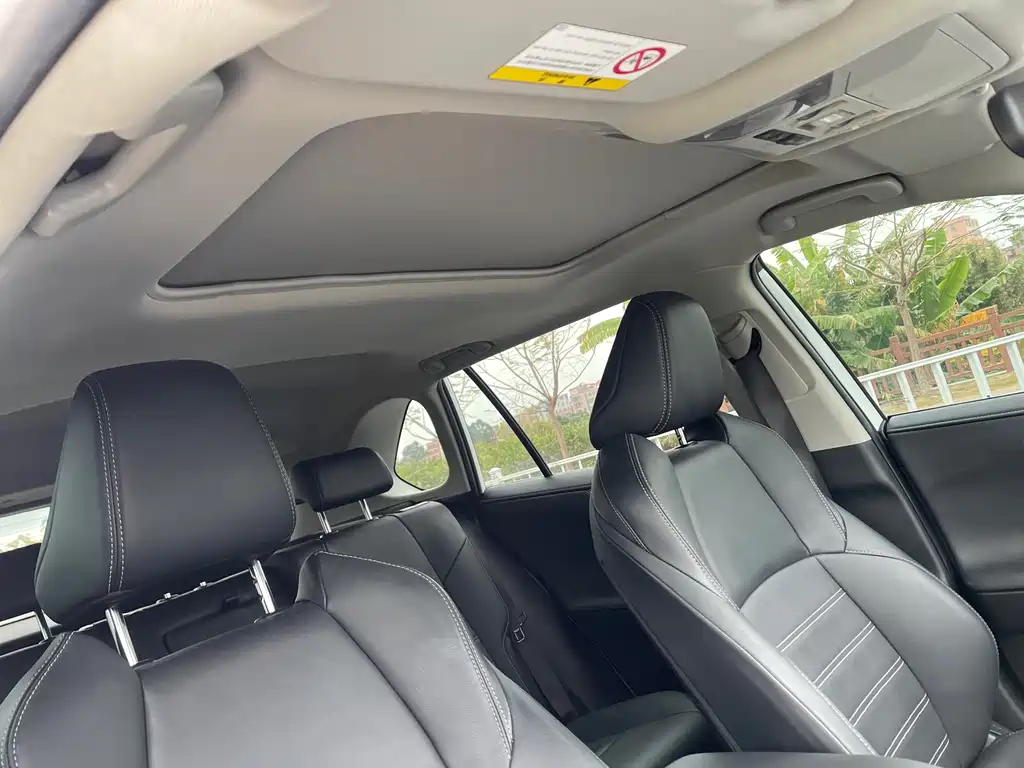 Toyota Venza 2023 2.0L CVT FWD City Edition 2023 - thumbnail 9