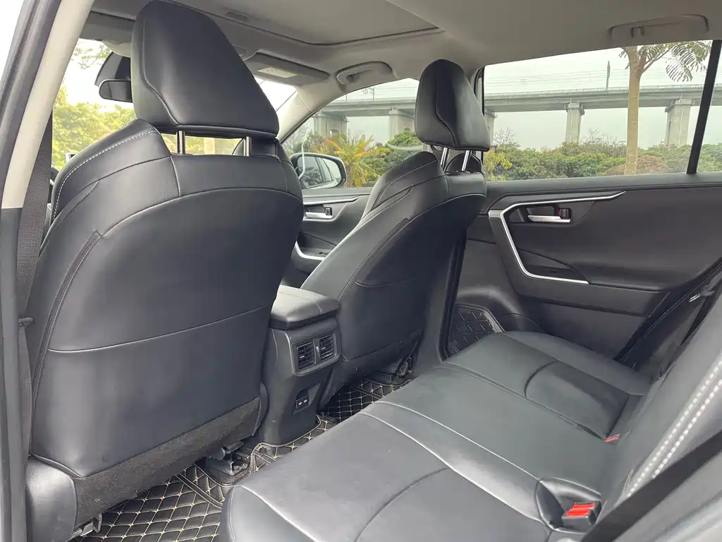 Toyota Venza 2023 2.0L CVT FWD City Edition 2023 - thumbnail 27