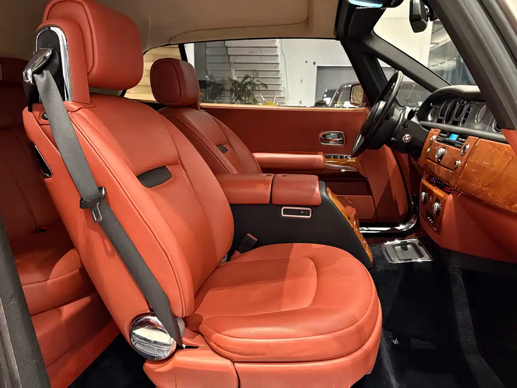 Rolls-Royce Phantom 2007 6.7L Soft Top Convertible 2009 - thumbnail 18