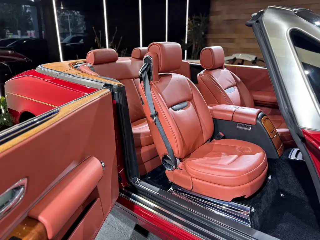 Rolls-Royce Phantom 2007 6.7L Soft Top Convertible 2009 - thumbnail 27