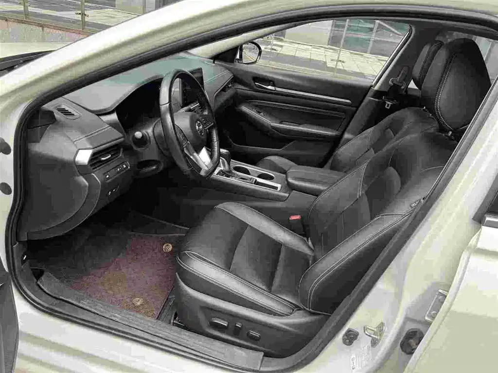 Nissan Nissan Teana 2020 Model Year Facelift 2.0L XL Comfort Edition 2020 - thumbnail 9