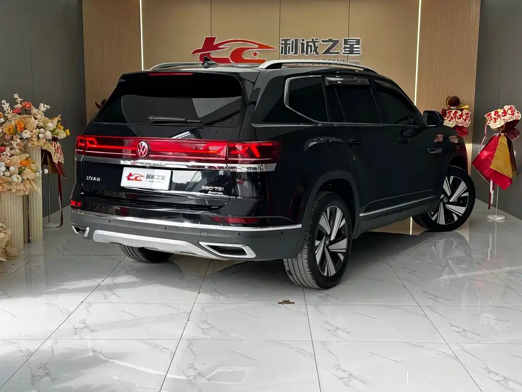 Volkswagen Teramont 2024 380TSI AWD Dragon Edition 2024 - thumbnail 4