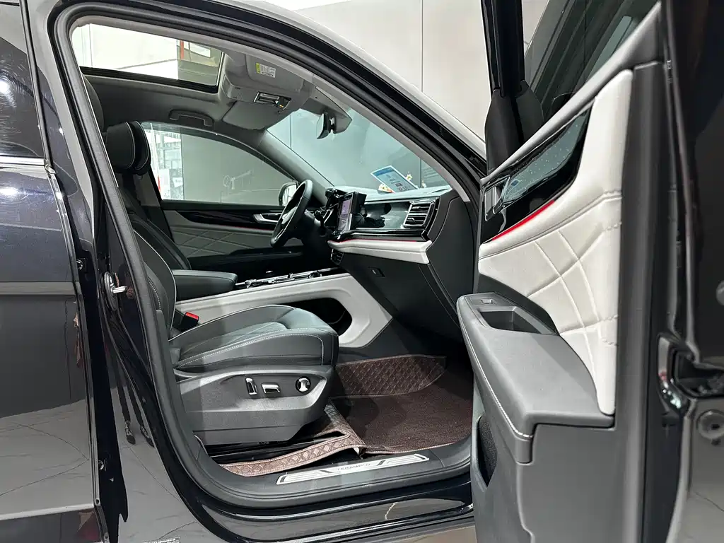 Volkswagen Teramont 2024 380TSI AWD Dragon Edition 2024 - thumbnail 9