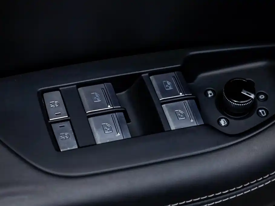 Audi Audi A6L 2024 55 TFSI quattro Premium Dynamic Model 2025 - thumbnail 12