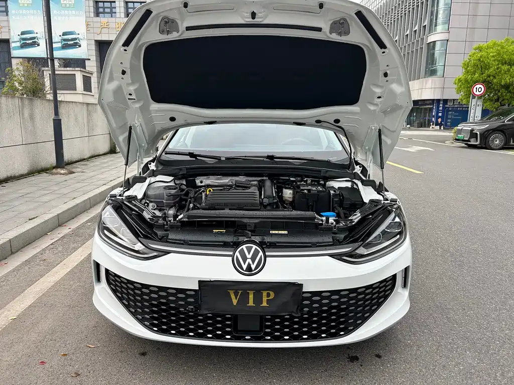 Volkswagen Lamando 2025 Lamando L 280TSI DSG Cool Spice Edition 2025 - thumbnail 28