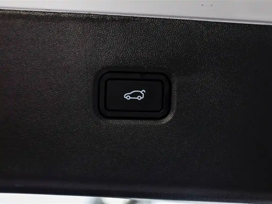 XPeng XPeng G6 2025 Model 625 Long Range Max Flagship Edition 2025 - thumbnail 7
