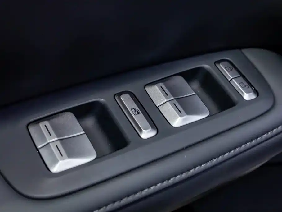 XPeng XPeng G6 2025 Model 625 Long Range Max Flagship Edition 2025 - thumbnail 12