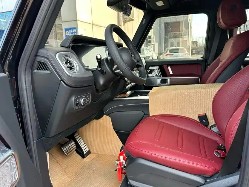 Mercedes-Benz Mercedes-Benz G-Class 2026 G 450 d 2026 - thumbnail 7
