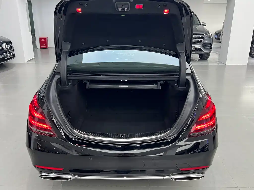Mercedes-Benz Mercedes-Benz S-Class 2018 S 560 Canada Specification 2018 - thumbnail 23