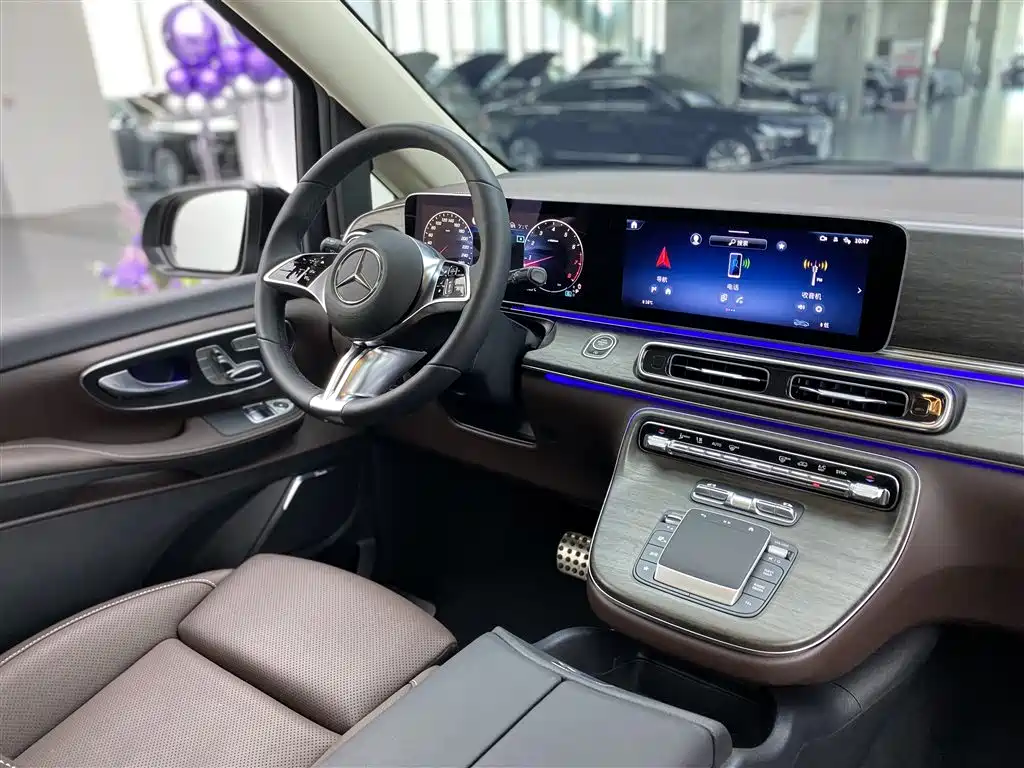Mercedes-Benz Mercedes-Benz V-Class 2024 V 300 L Long Wheelbase Luxury Edition 2025 - thumbnail 13