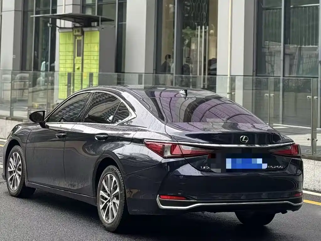 Lexus Lexus ES 2021 200 Excellent Edition 2022 - thumbnail 3