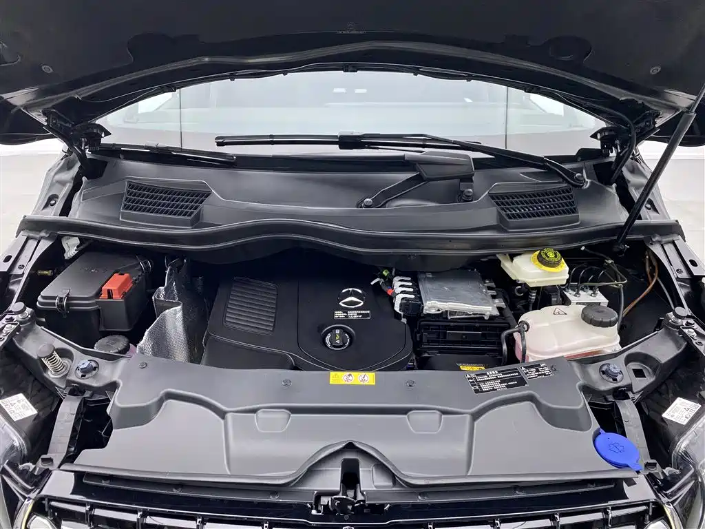 Mercedes-Benz Mercedes-Benz V-Class 2024 V 300 L Long Wheelbase Luxury Edition 2025 - thumbnail 29