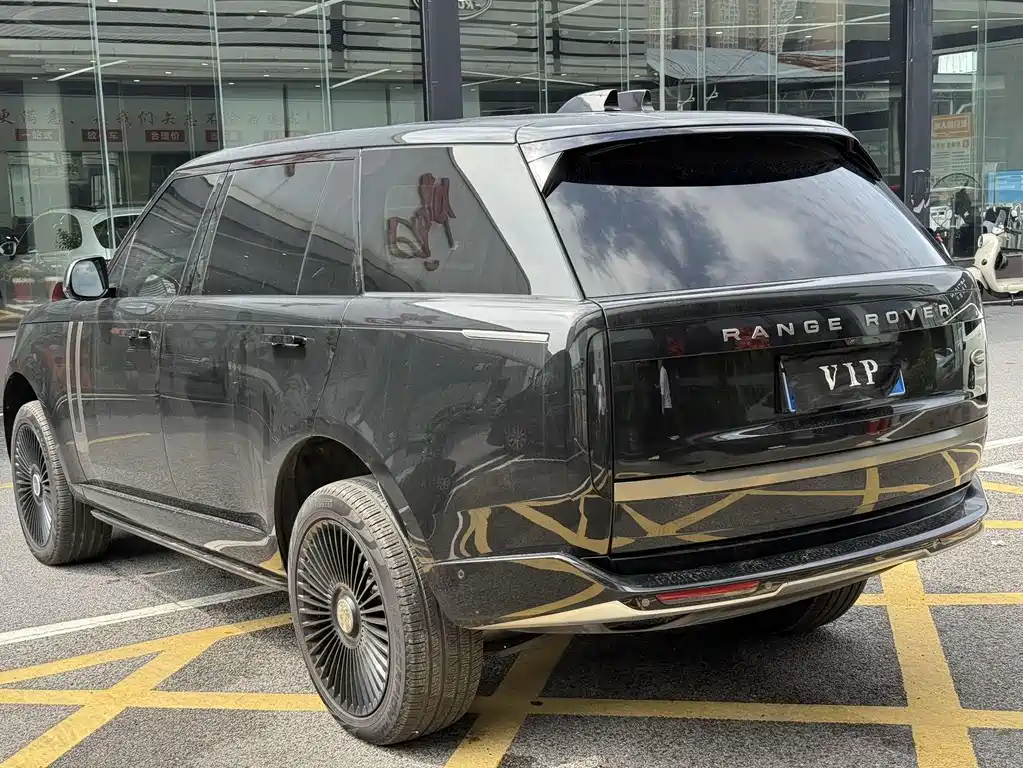 Land Rover Range Rover 2023 Facelift 3.0 L6 400PS Autobiography Long Wheelbase 2023 - thumbnail 5