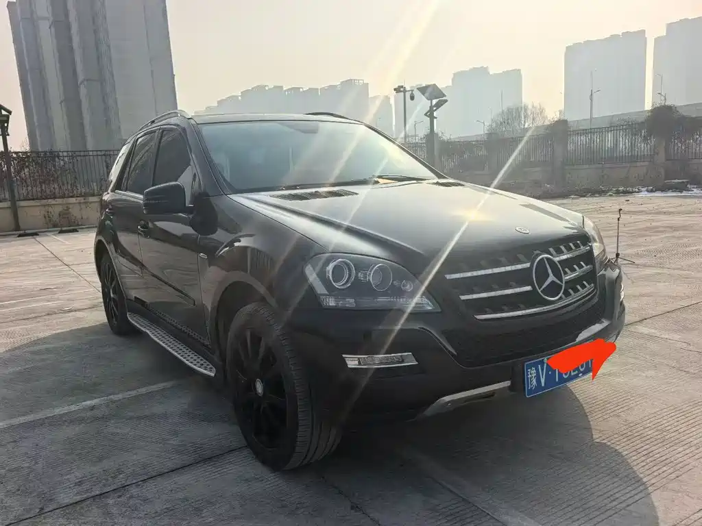 Mercedes-Benz Mercedes-Benz M-Class 2010 ML 350 4MATIC Luxury Special Edition 2012 - thumbnail 2