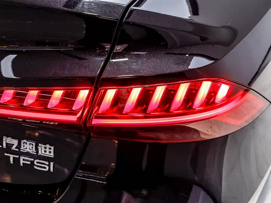 Audi Audi A7L 2024 45TFSI S-line Dream Edition Flowing Crystal Package 2024 - thumbnail 18