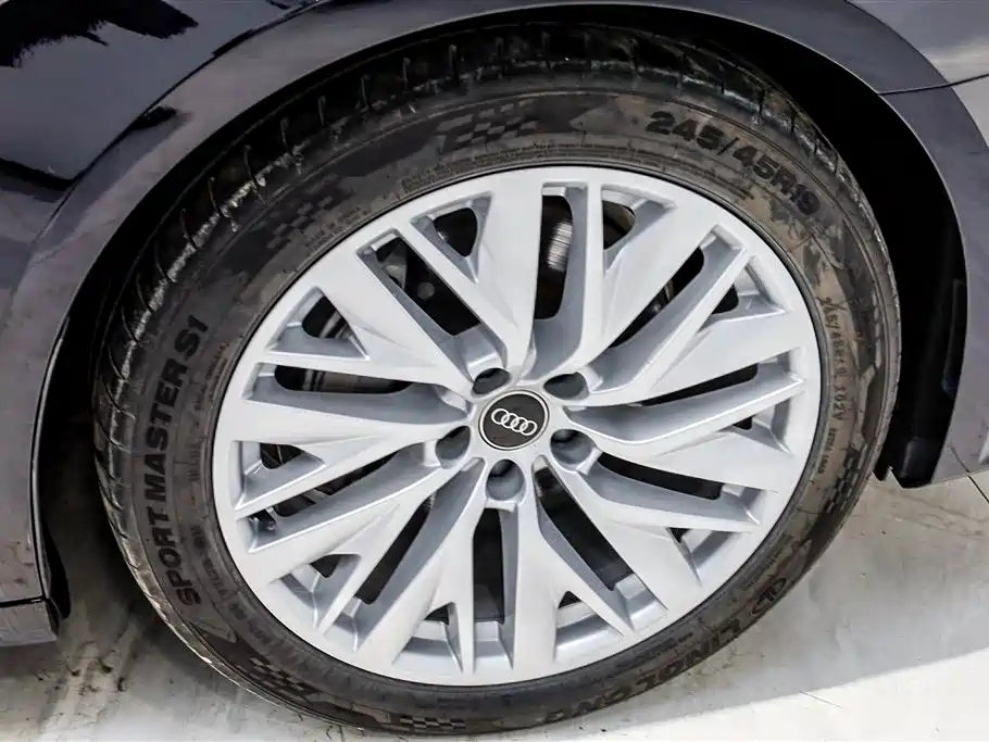 Audi Audi A7L 2024 45TFSI S-line Dream Edition Flowing Crystal Package 2024 - thumbnail 23