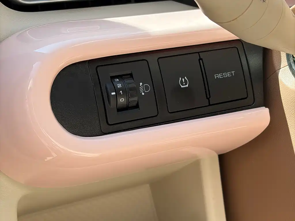 Wuling Motors Wuling Hongguang MINIEV 2024 3rd Generation 215km Youth Edition 2025 - thumbnail 15
