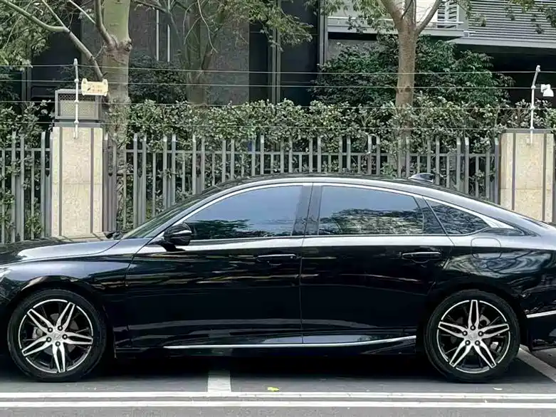 Honda Accord 2022 260TURBO Phantom Night Premium Edition 2023 - thumbnail 4
