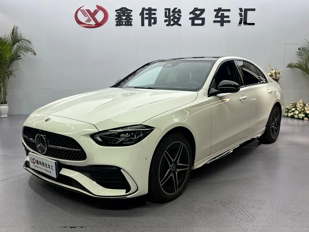 Mercedes-Benz Mercedes-Benz C-Class 2023 C 260 L Night Sport Edition 2022 - thumbnail 2