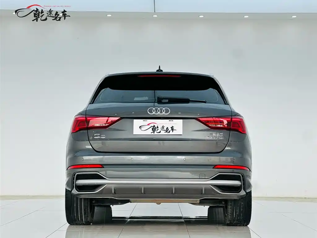 Audi Audi Q3 2021 35 TFSI Fashion Dynamic Model 2021 - thumbnail 6