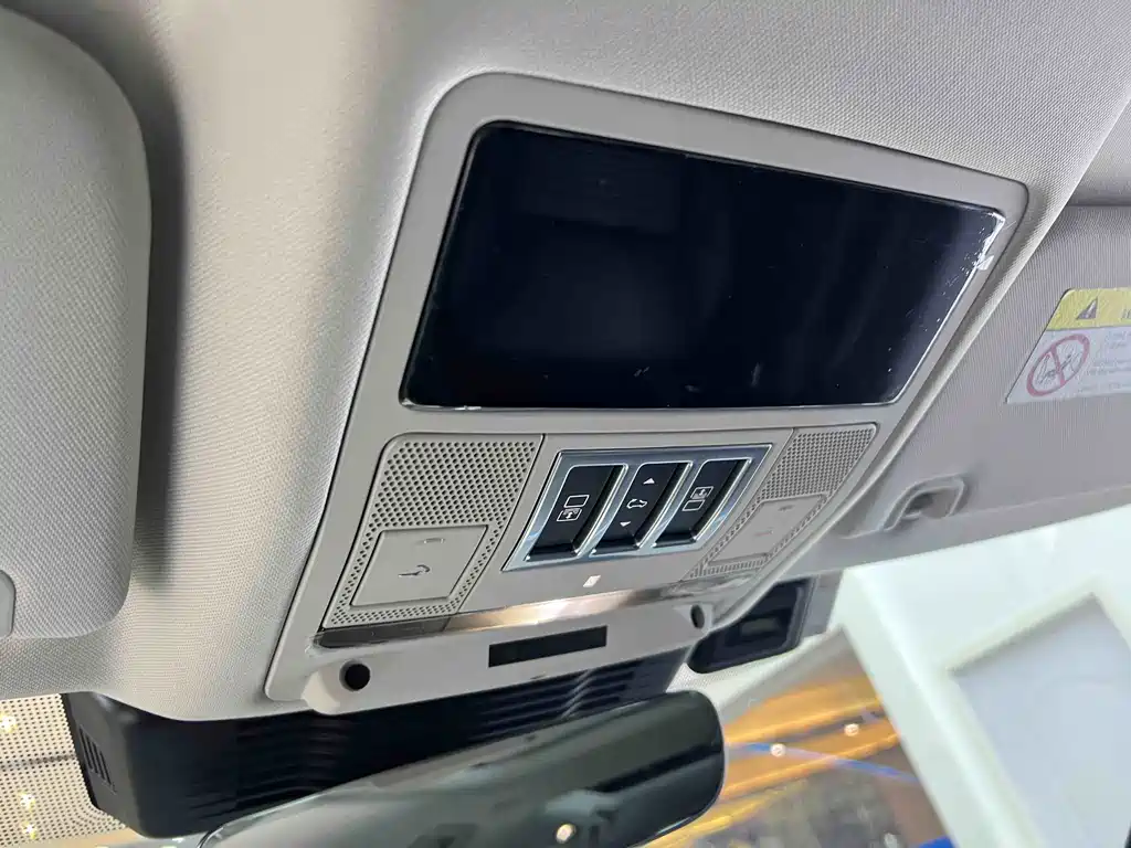 Land Rover Discovery 2021 360PS R-Dynamic S 2022 - thumbnail 18