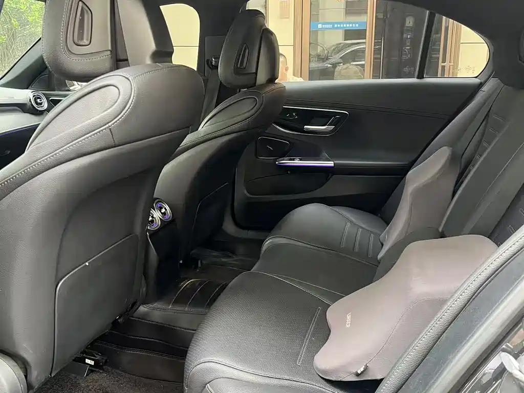 Mercedes-Benz Mercedes-Benz C-Class 2023 C 260 L Sport Edition 2023 - thumbnail 4